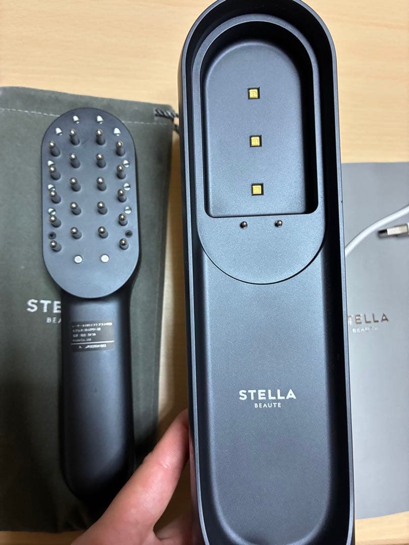 ぷりん　STELLA BEAUTE EMSリフトブラシPRO ブラック