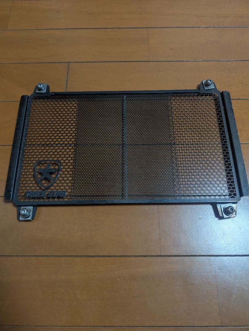 Ninja400 トリックスター ラジエーターコアガード