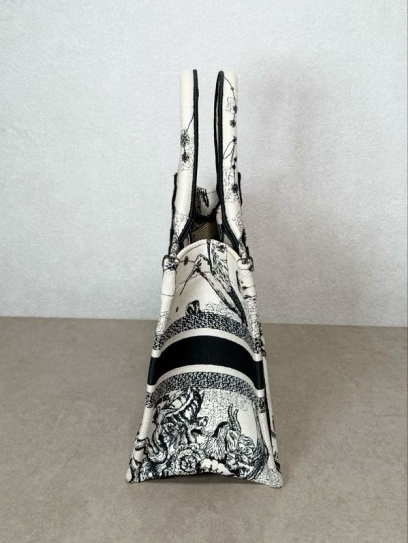 極美✨ ディオール ブックトート スモールバッグ ゾディアック エンブロイダリー