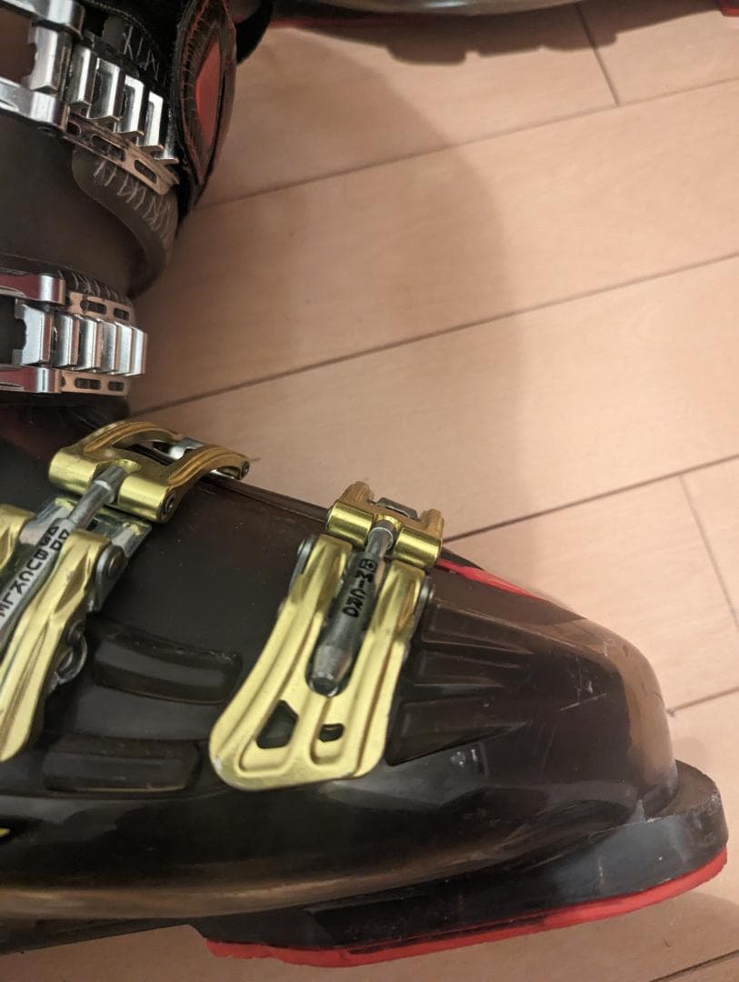 サロモン エナジャイザー 110 スキーブーツ メンズ 26.5cm 赤 中古