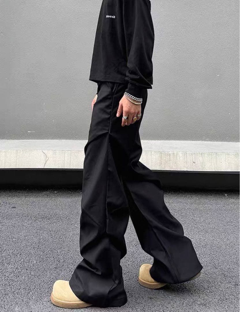 ブラック ワイドパンツ