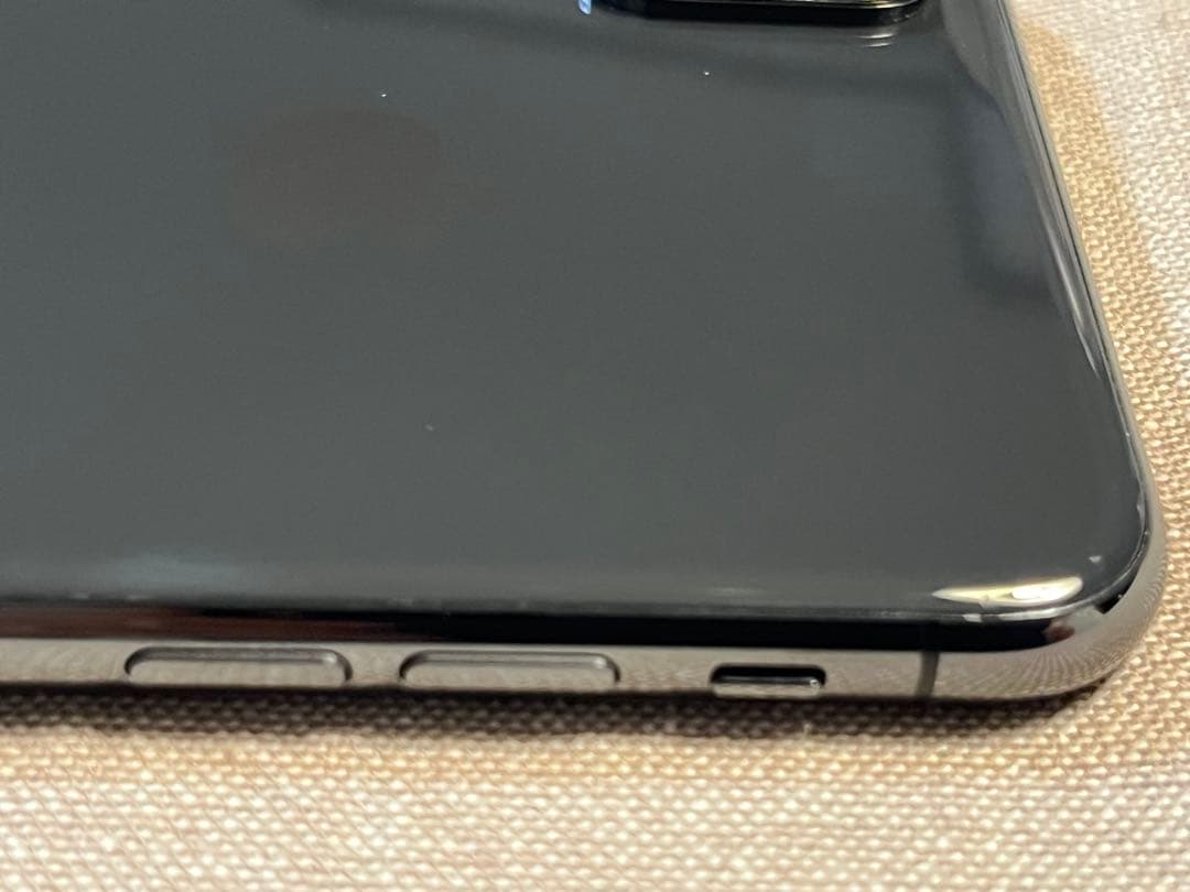 iPhone X 256GB SIMフリー　バッテリー85% 完動美品