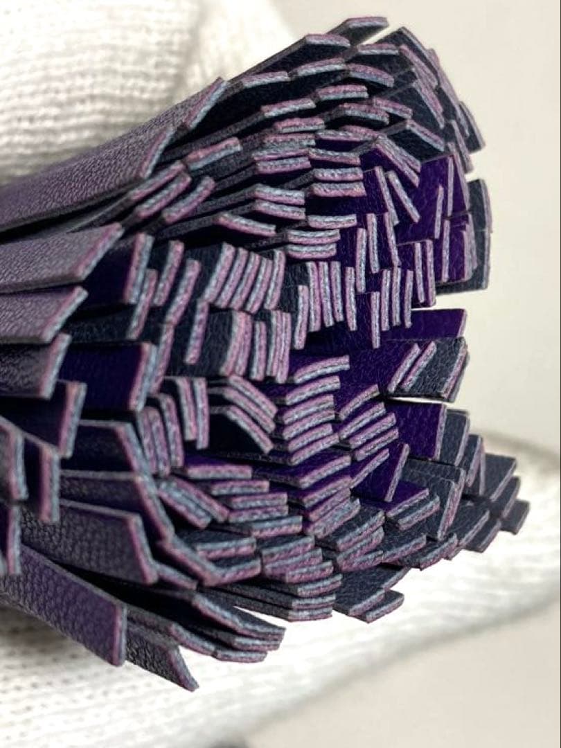 美品　ロエベ　レザー　フリンジ　チャーム　バッグチャーム