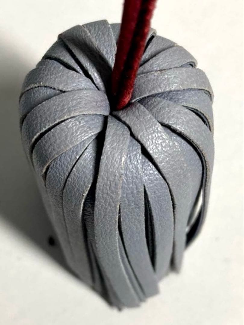 美品　ロエベ　レザー　フリンジ　チャーム　バッグチャーム