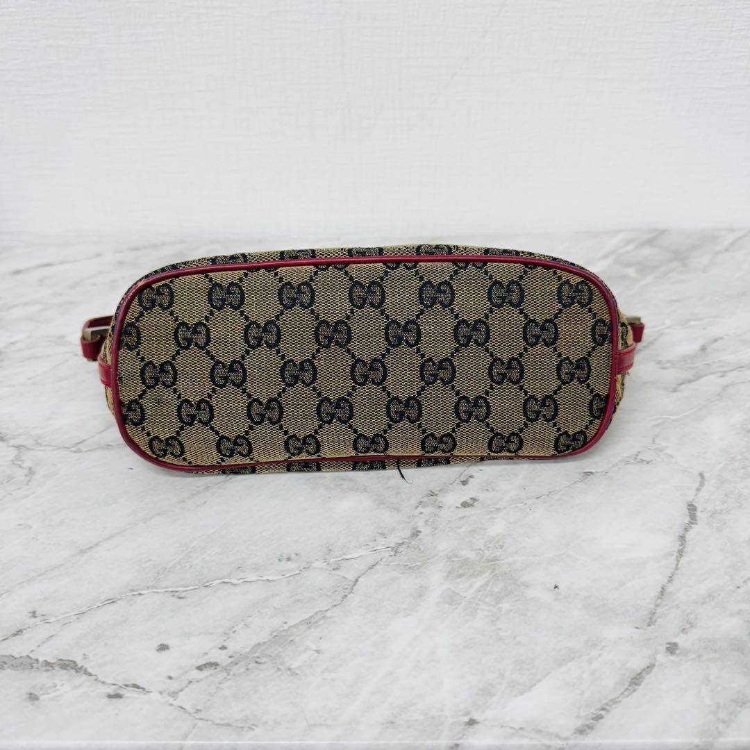 ✨GUCCI✨グッチ✨GG✨レッド✨アクセサリーポーチ✨キャンバス✨ハンドバッグ