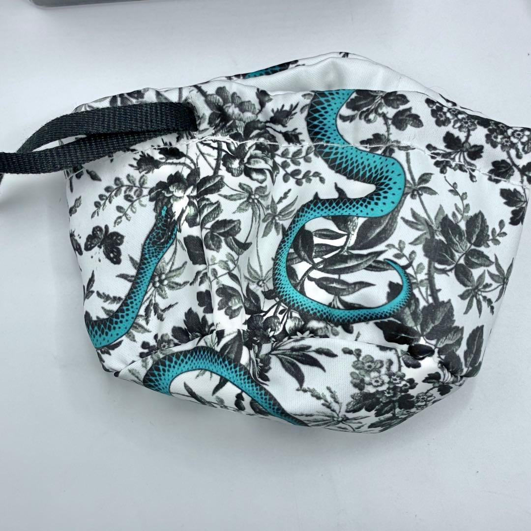 【箱、袋付き】グッチ インターロッキングG ピアス アラベスク シルバー　燻し