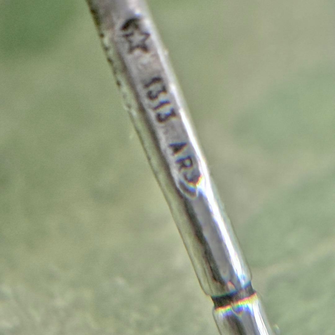 【箱、袋付き】グッチ インターロッキングG ピアス アラベスク シルバー　燻し