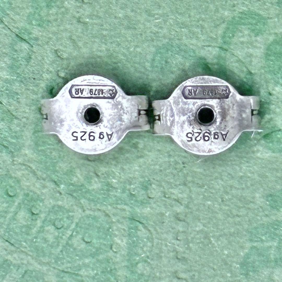 【箱、袋付き】グッチ インターロッキングG ピアス アラベスク シルバー　燻し