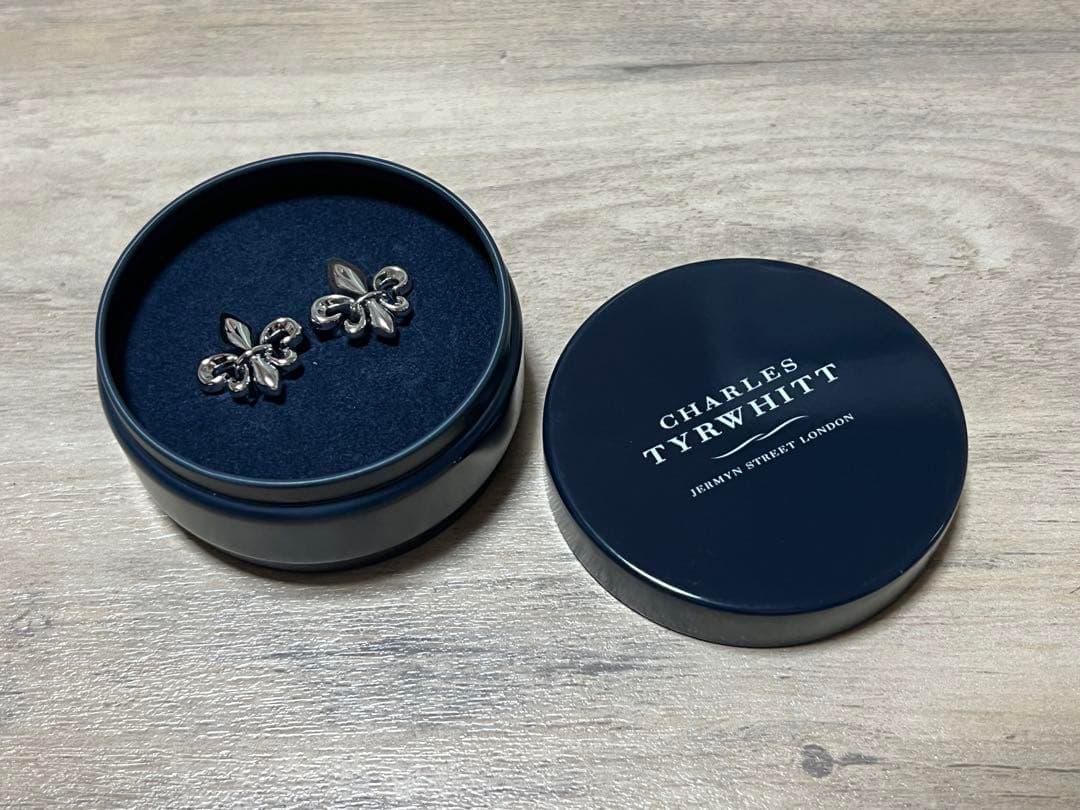 専用！CHARLES TYRWHITTカフス3点セットゴールド、ブルー、シルバー