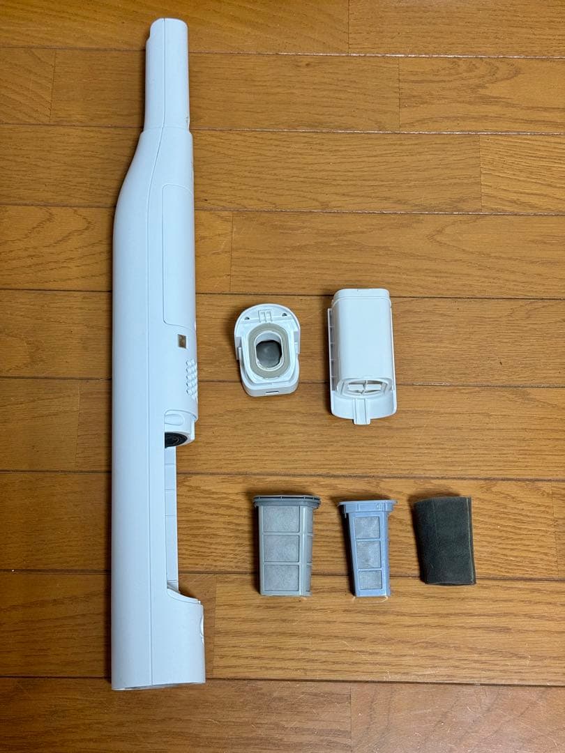 Panasonic コードレス 掃除機 MC-NS10K 22年製　動作保証