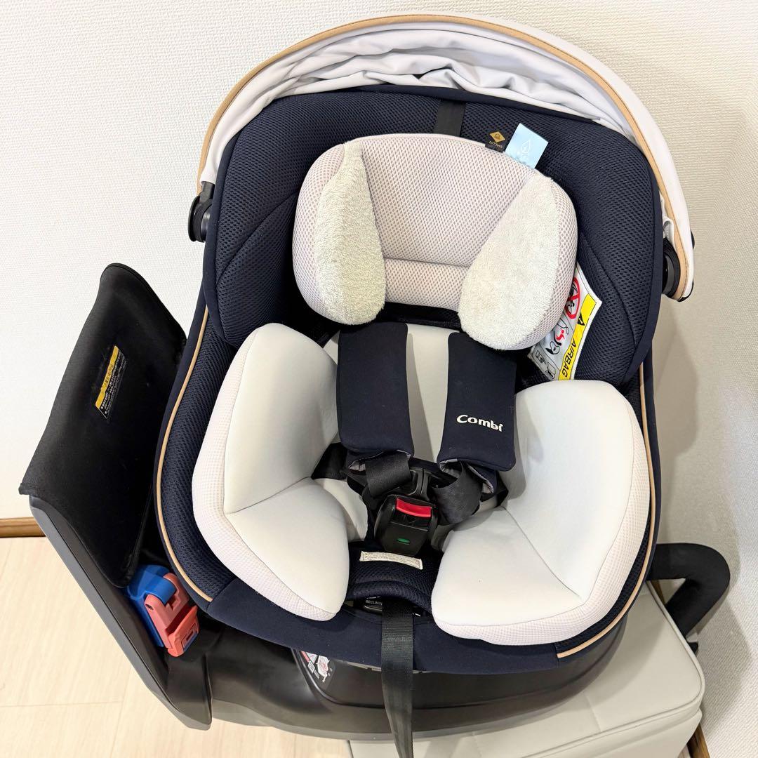 【美品】コンビクルムーヴスマート JL-590 チャイルドシート