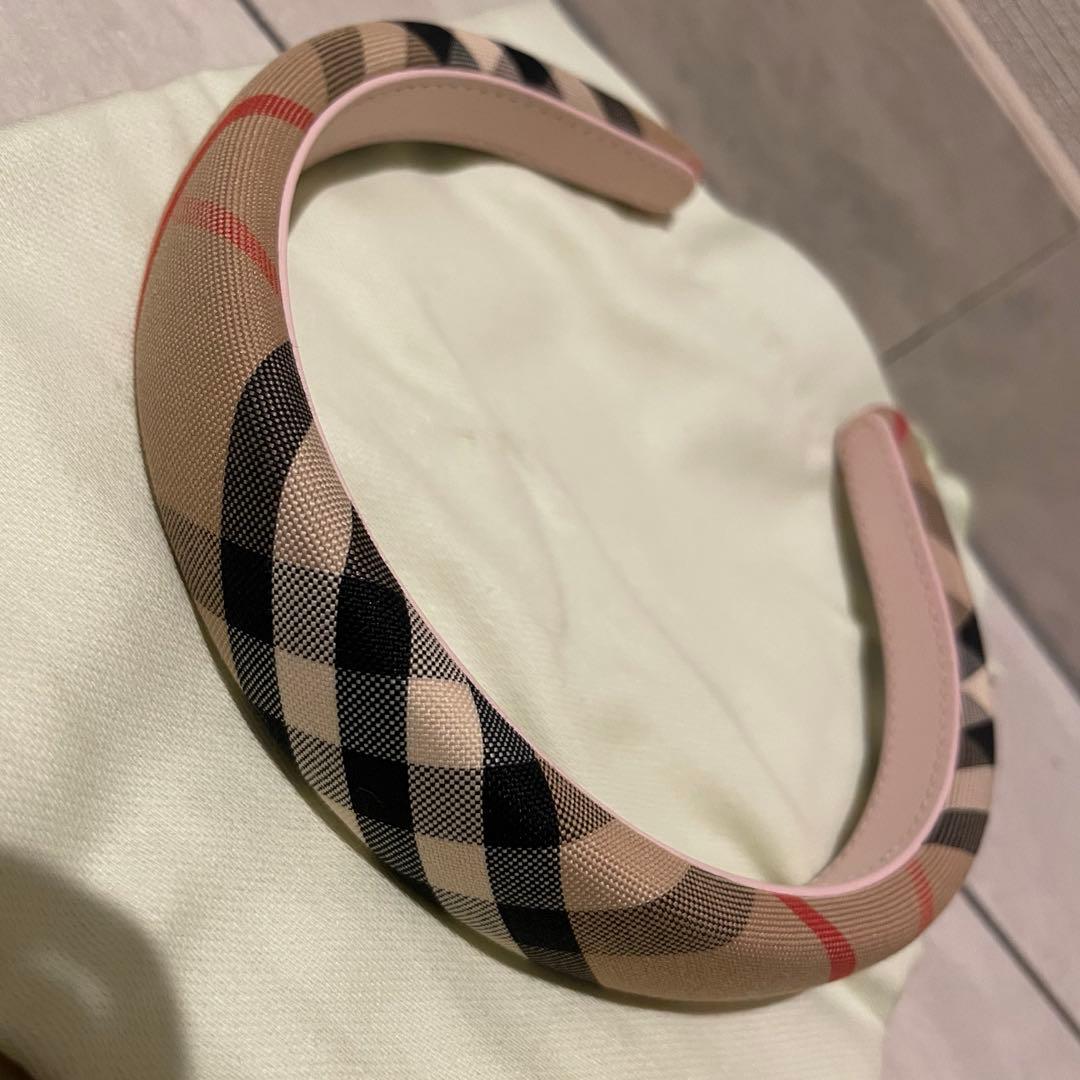 【極美品】BURBERRY ヘアバンド・カチューシャ