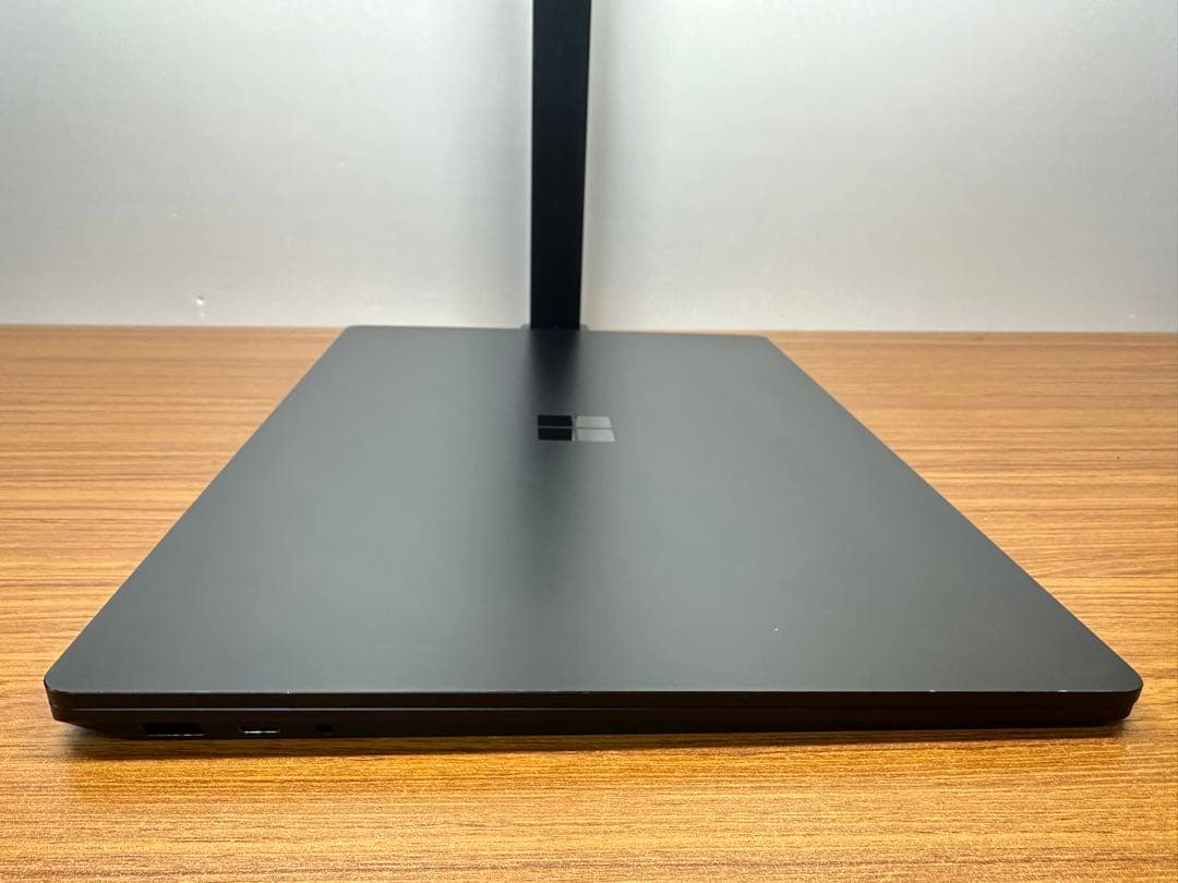 2.Surface Laptop 4 Ryzen 7 16Gb タッチパネル