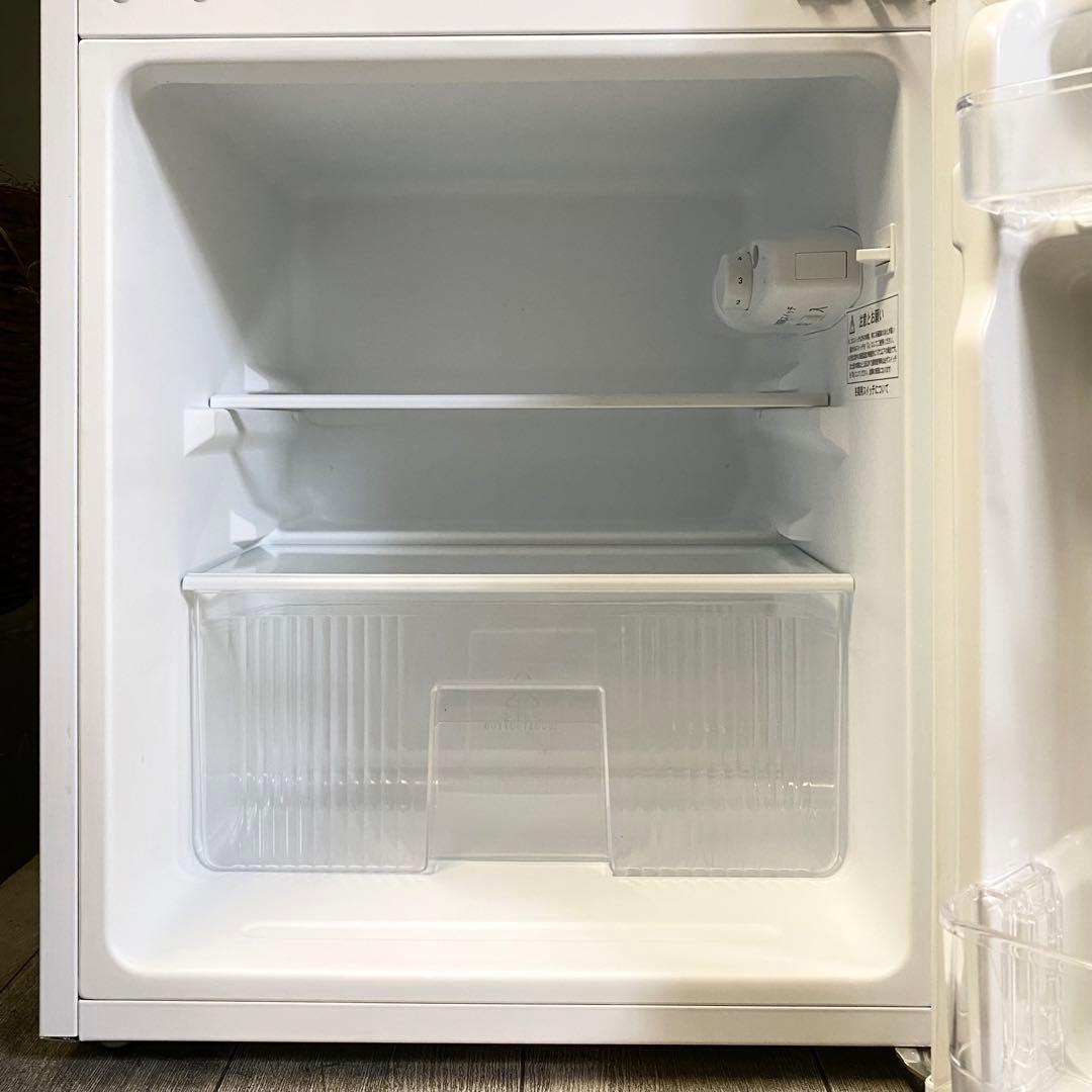 一人暮らしやワンルーム、オフィスに！2ドア冷凍冷蔵庫90L