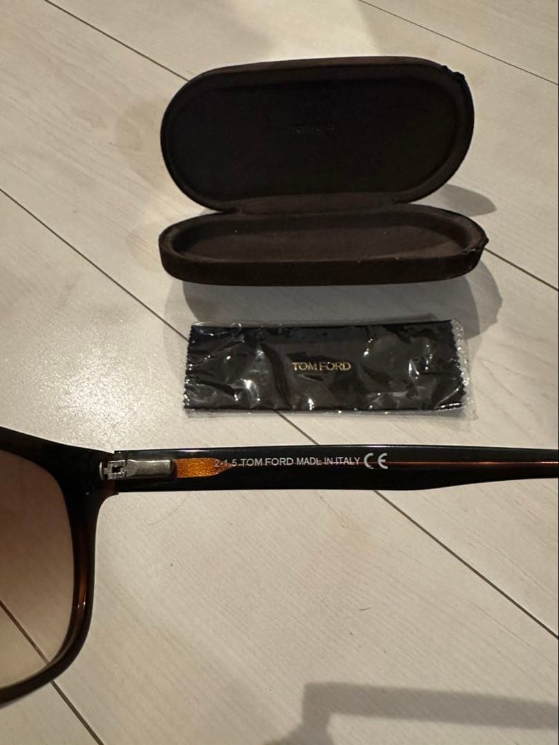 TOM FORD トムフォード　TF290 01F サングラス