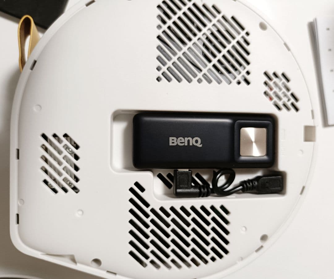 BenQ GV30 プロジェクター