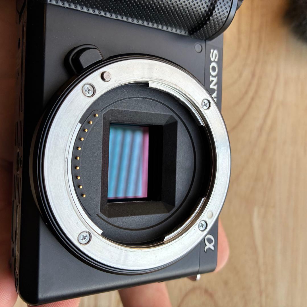 Sony ZV-E10 ミラーレスカメラ 本体と付属品