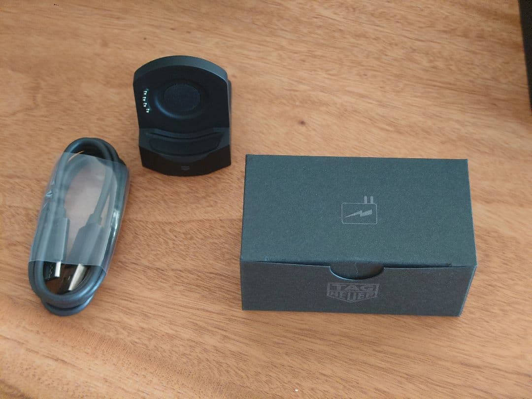 【美品】TAGHeuer Connected Calibre E4 チタン 45