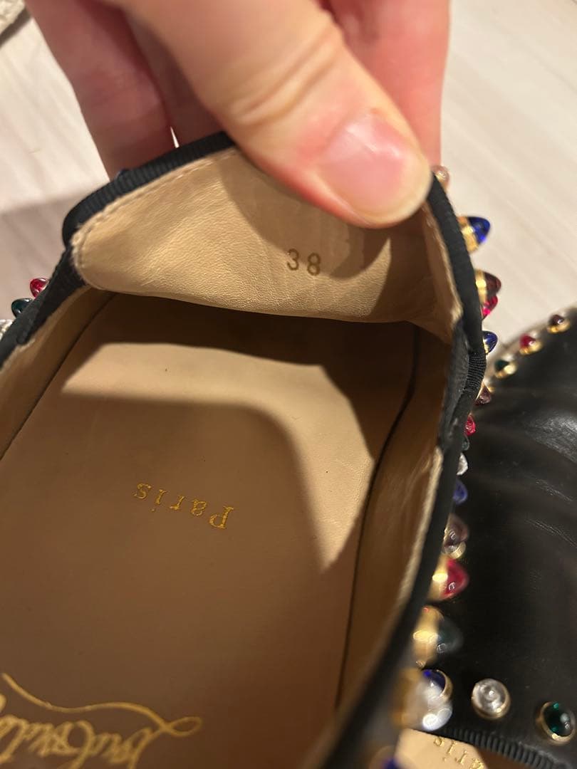 か*な様 クリスチャンルブタン　スタッズ　スリッポン　38 マルチカラー