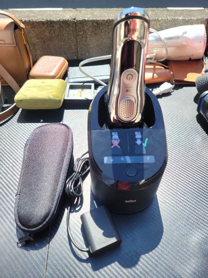 Braun S9 シェーバー 充電器・ケース付き