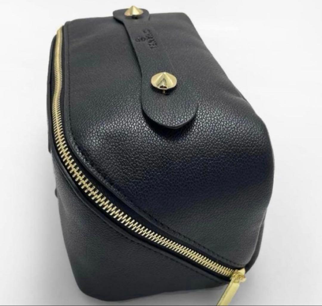 CHANEL バニティポーチ ノベルティ　非売品