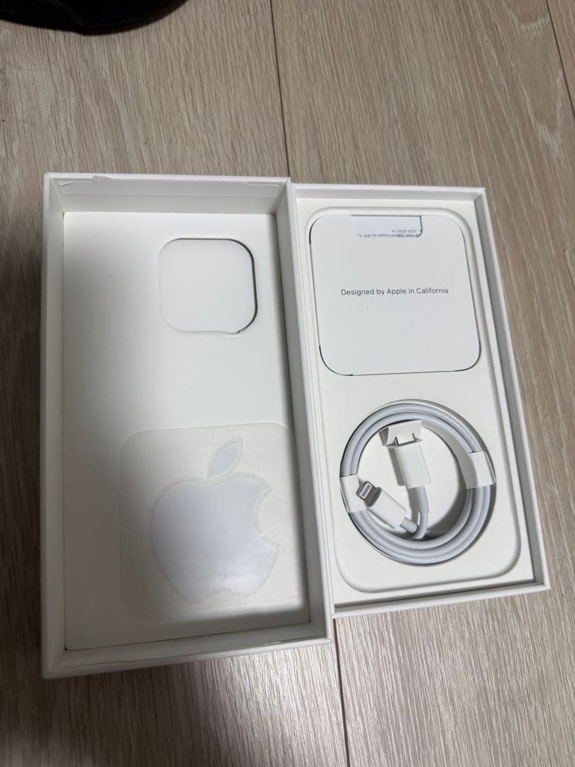 【美品】iPhone14Pro 256GBスペースブラック SIMフリー