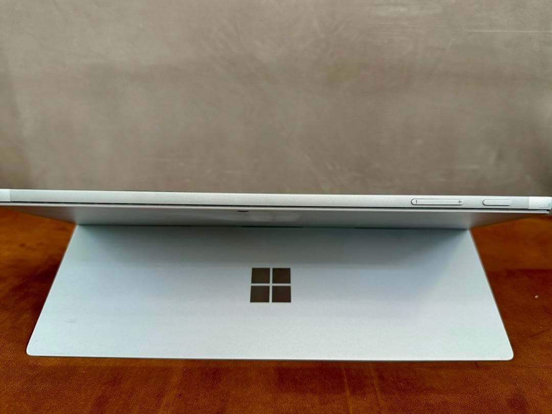 Windowsタブレット本体 Surface Pro7+ i3-1115G4 8GB 128GB 12