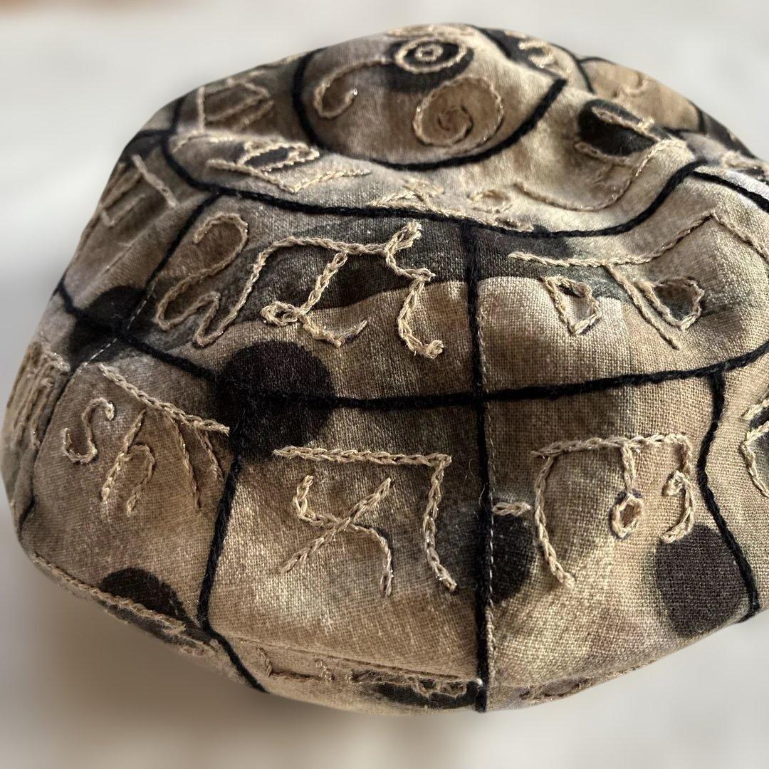 龍体文字　刺繍フトマニ図ベレー帽　リバーシブル