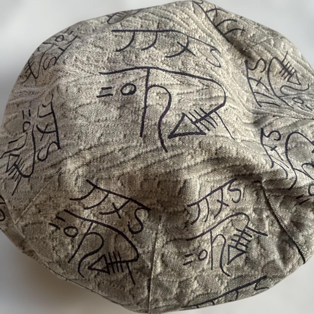 龍体文字　刺繍フトマニ図ベレー帽　リバーシブル