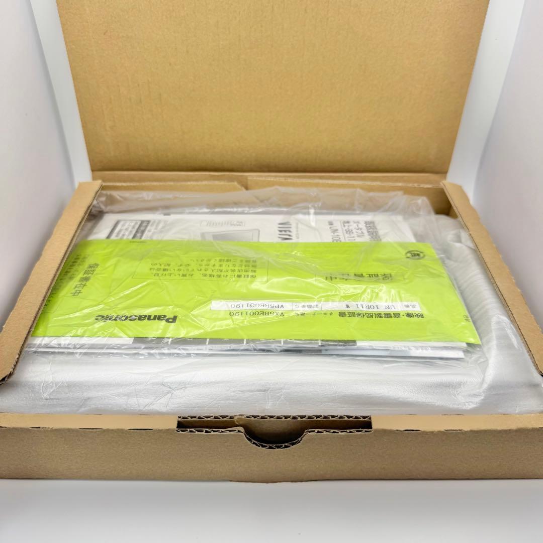 【美品 2025年製】Panasonic ポータブルテレビ UN-10E11-W