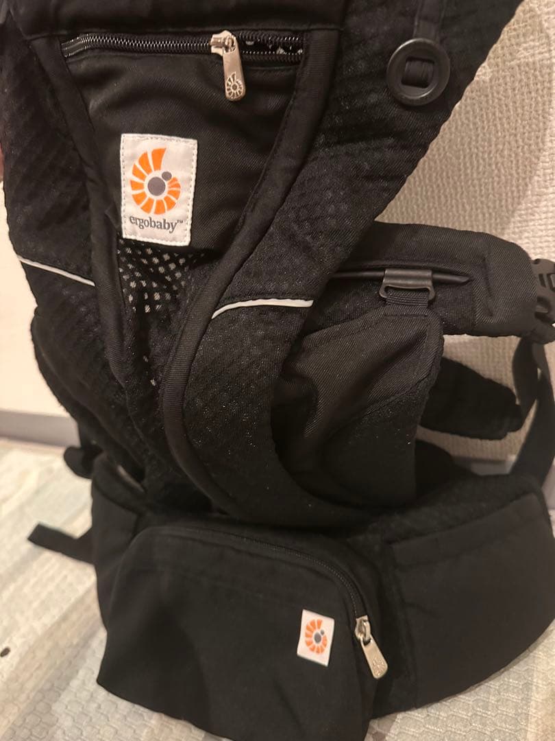 エルゴベビー　オムニブリーズ / オニキスブラック　抱っこひも 黒