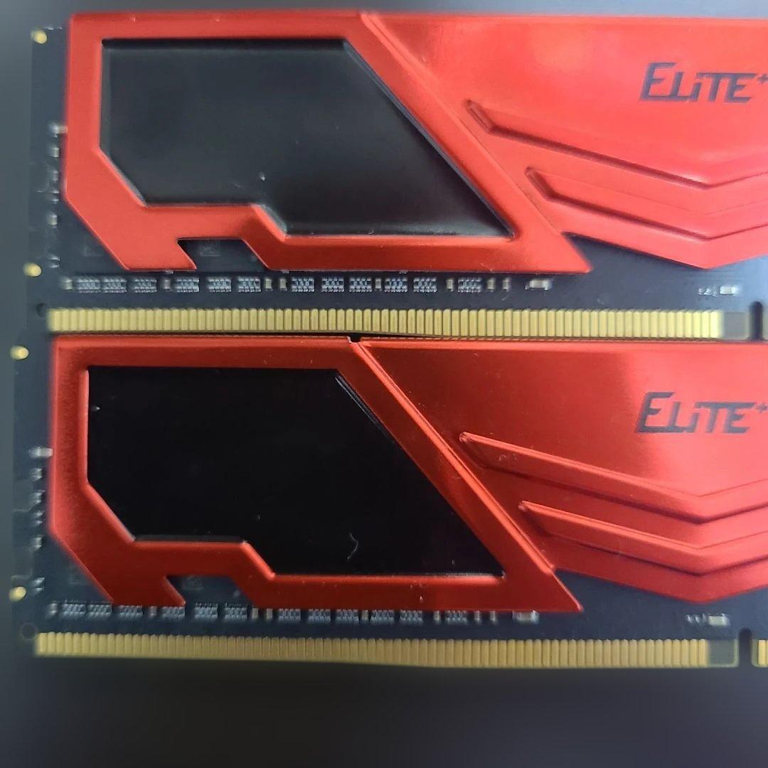 TEAMGROUP 8GB DDR4 3200MHz メモリー