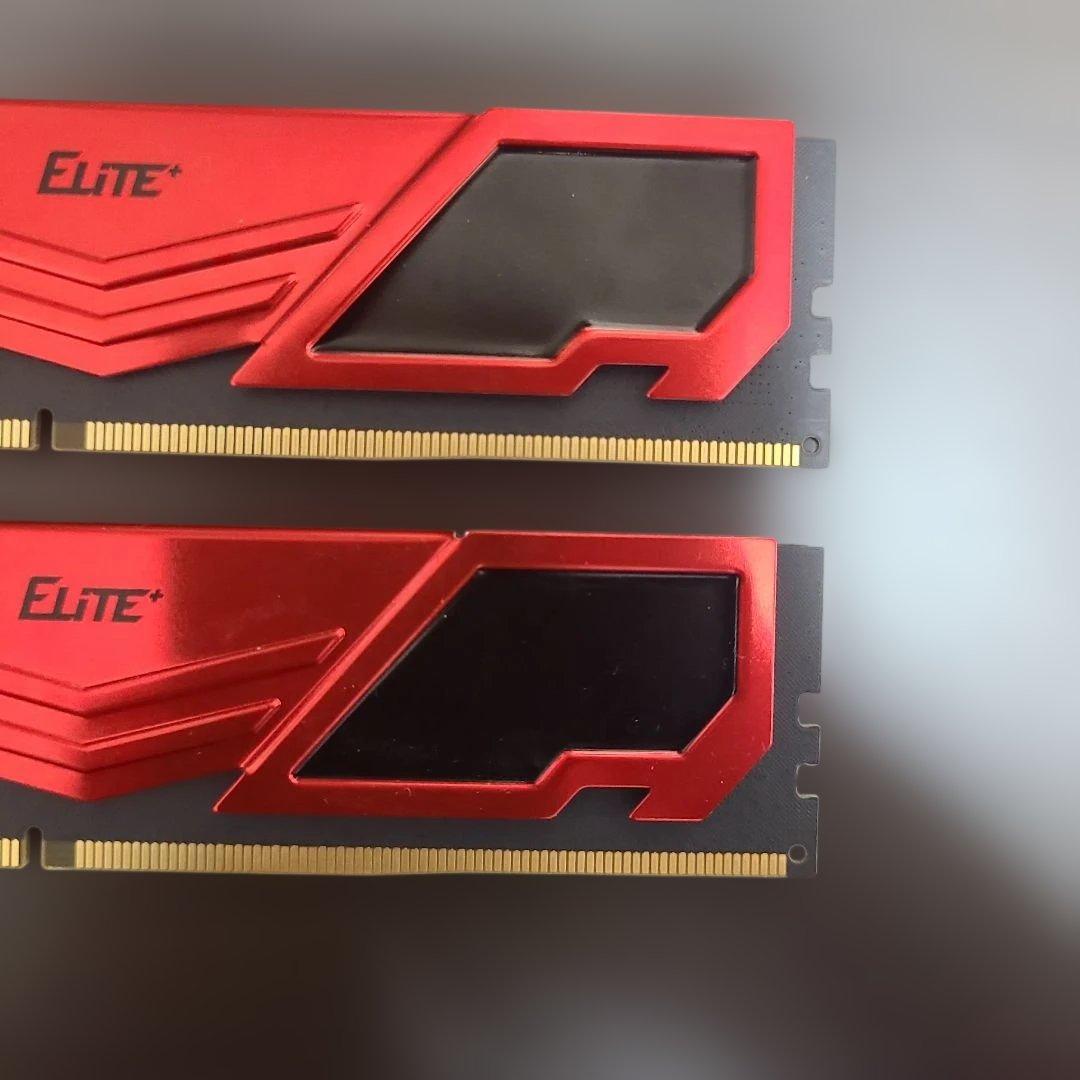 TEAMGROUP 8GB DDR4 3200MHz メモリー