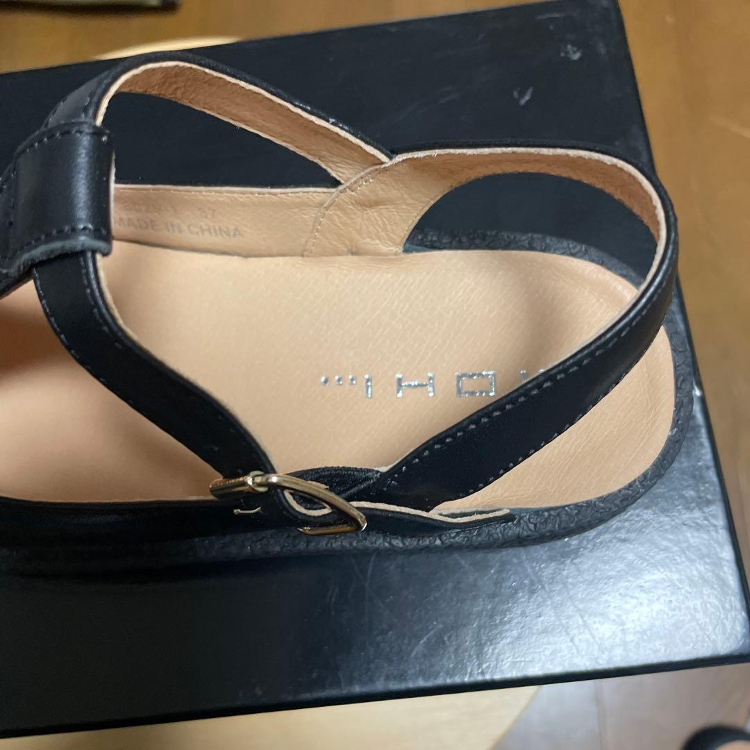 専用です。MOHI ブラック コンフォートサンダル