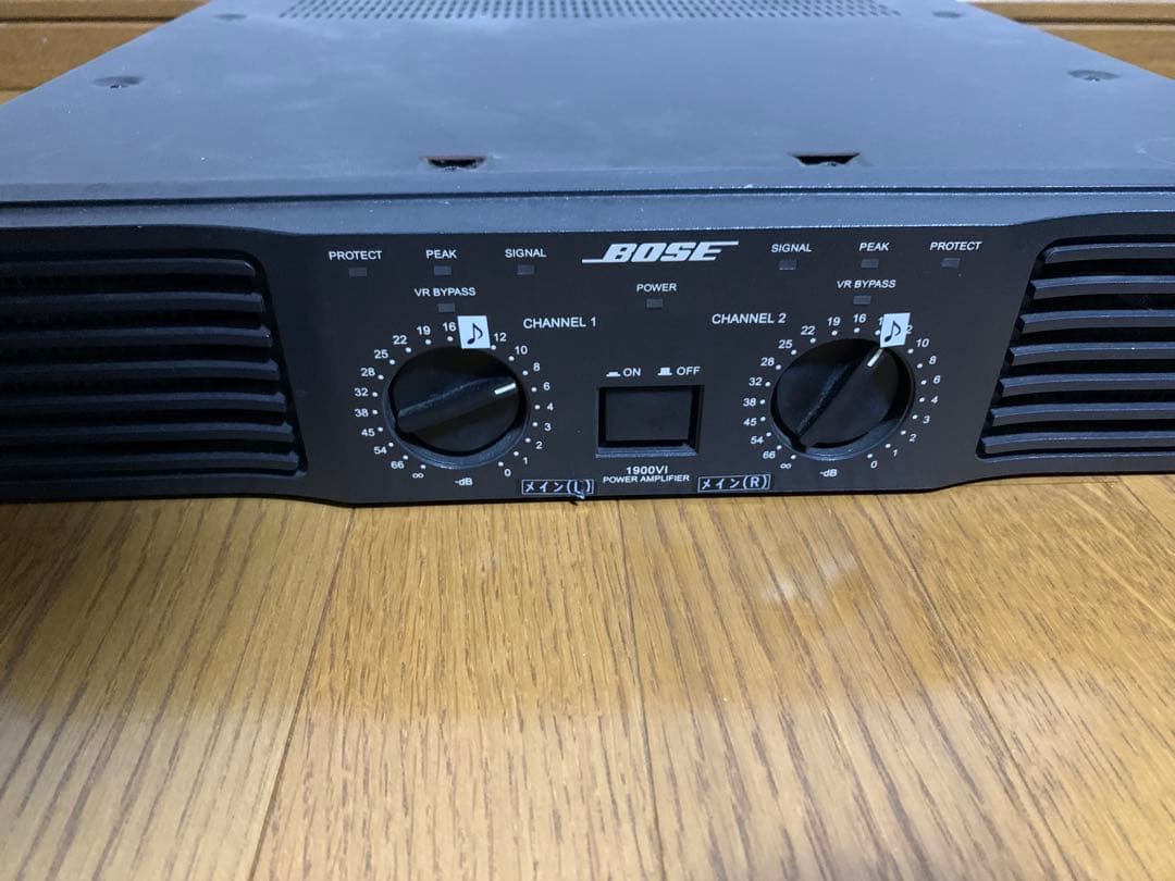 ②動作品　BOSE ボーズ 1900VI デュアル パワーアンプ 音響機材