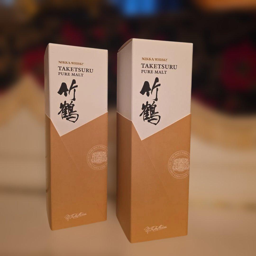 [入手困難] ( NIKKA ) 竹鶴 ピュアモルト< 新品商品> 2本 !