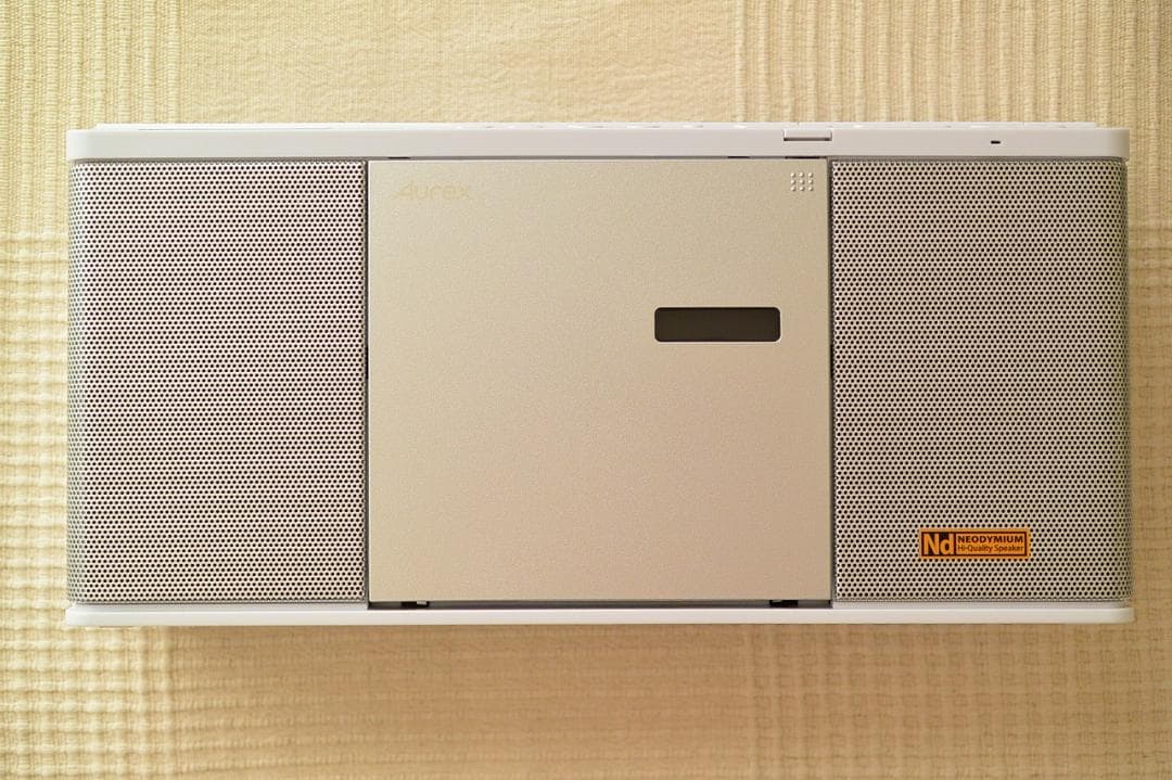 東芝 TOSHIBA Aurex CDラジオ ホワイト TY-ANX2