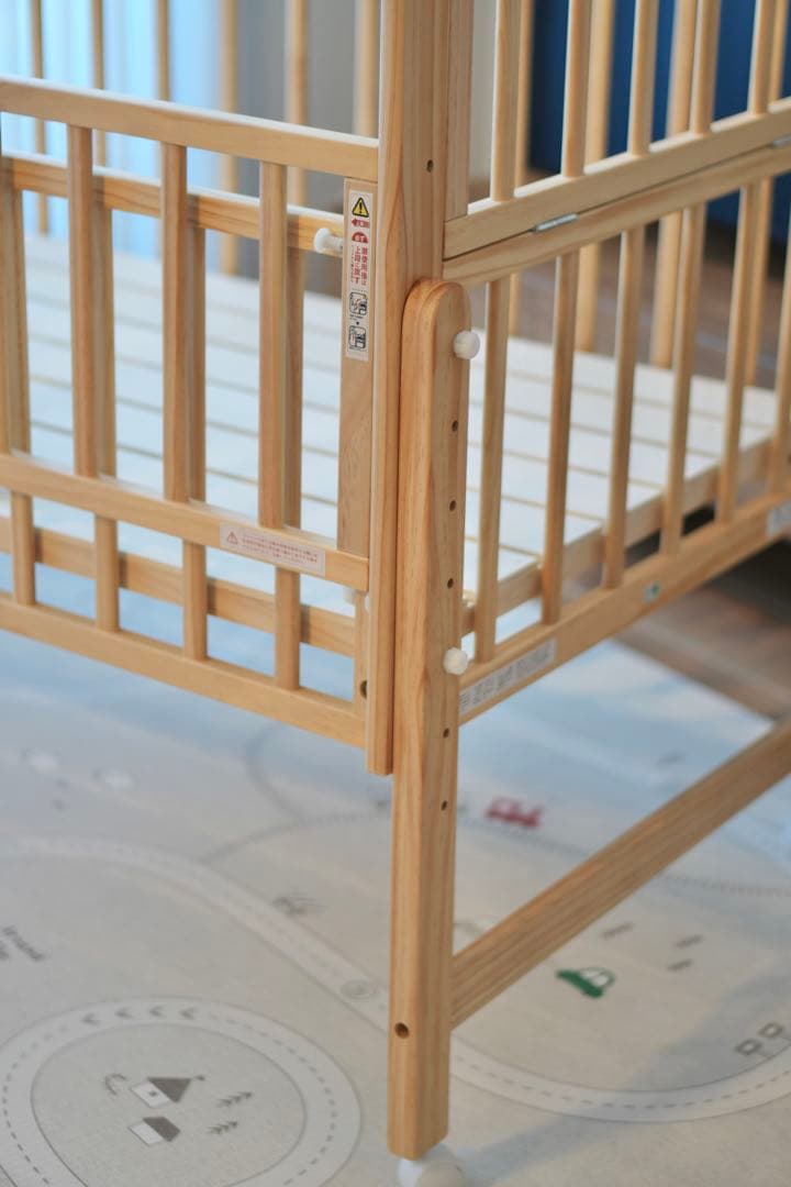 【美品】大和屋　ノモック　Wオープンハイタイプ　ベビーベッド　キャスター