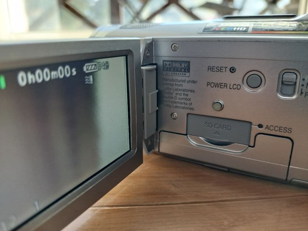 パナソニック hdc-sd1 【付属品完備】ハイビジョン ハンディカム