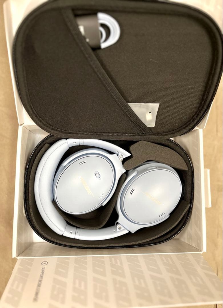 k*k様 Bose QuietComfort Headphones LE ヘッド