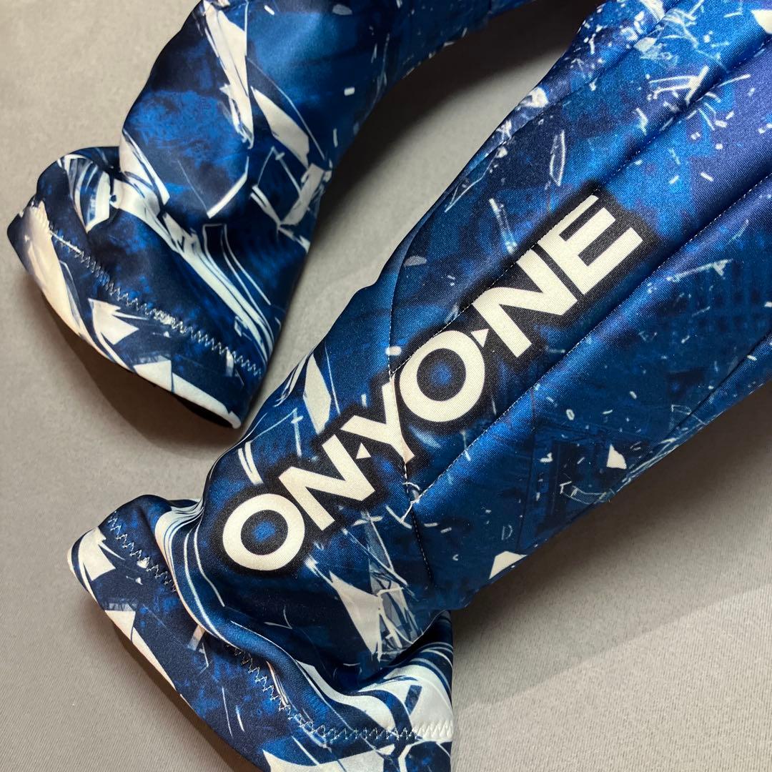 【美品】ONYONE スキーウェア　160サイズ　ジュニアレーシングワンピ ース