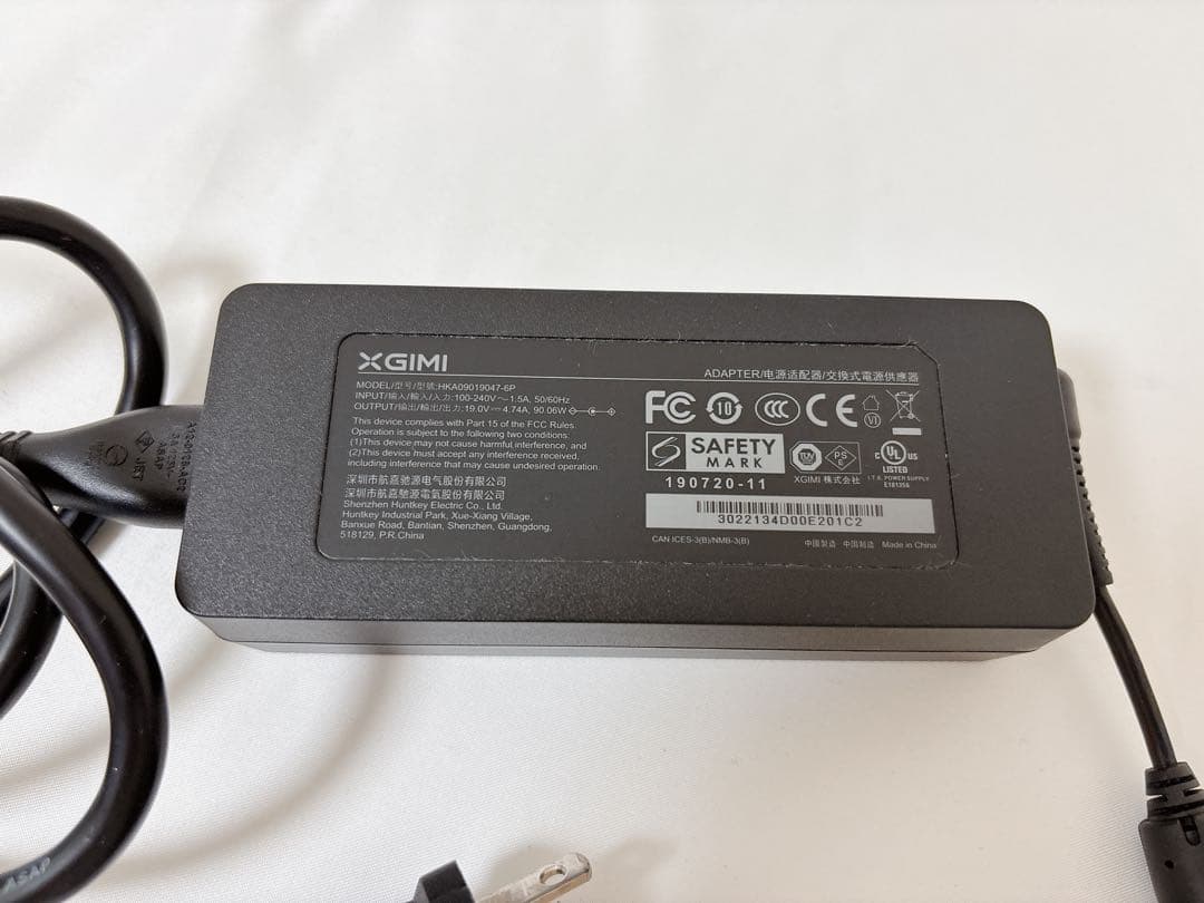 21年製　XGIMI HALO プロジェクター本体 ハーマンカードン wk03a