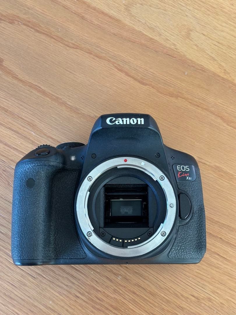 Canon EOS Kiss X18i カメラ　ボディ本体【ジャンク品扱い】