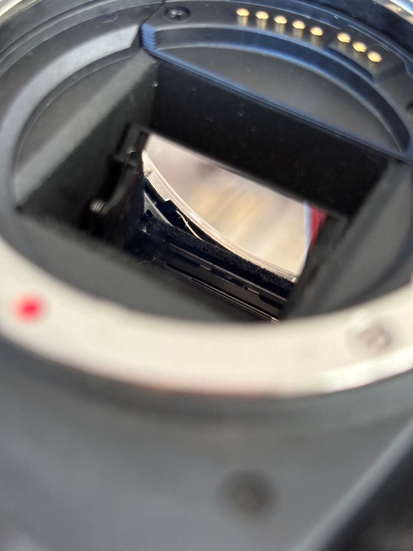 Canon EOS Kiss X18i カメラ　ボディ本体【ジャンク品扱い】