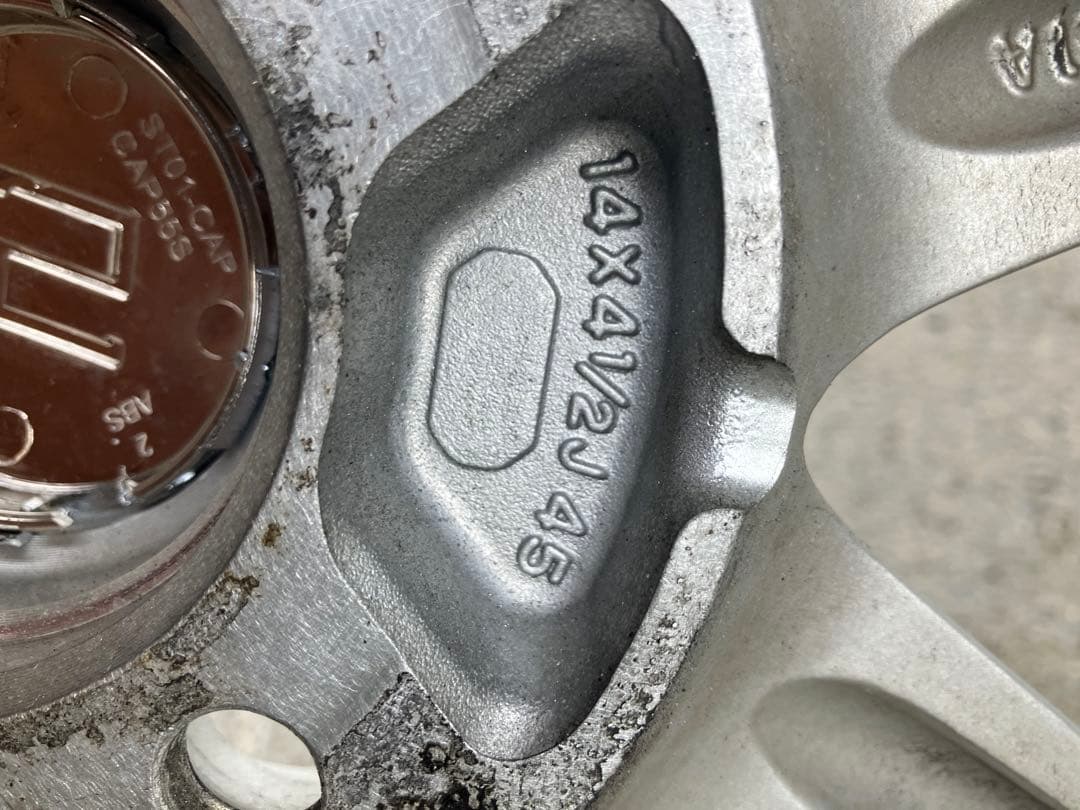 14インチ 冬タイヤアルミセット ヨコハマタイヤ155/65R14軽自動車送料込