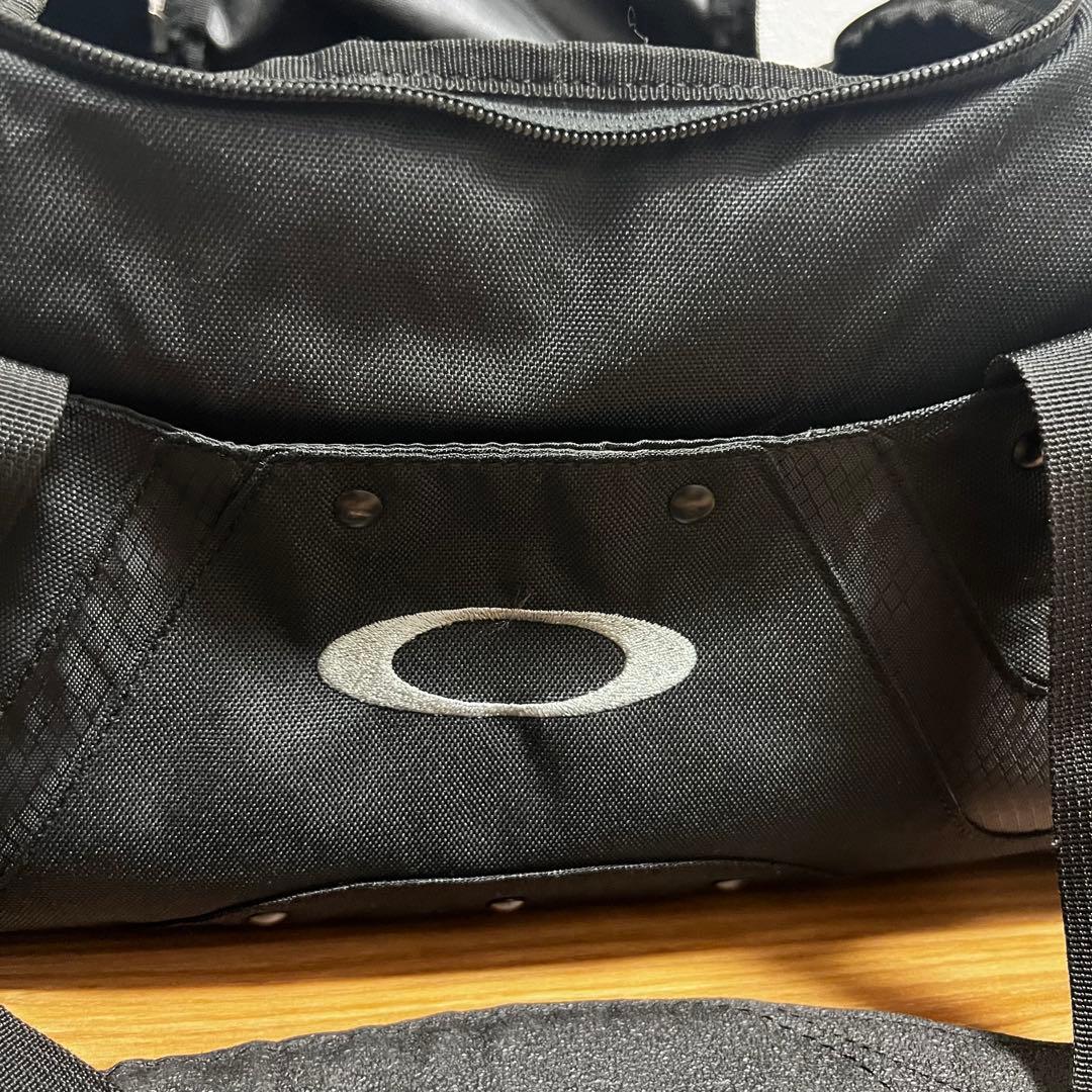 Oakley ブラック ボストンバッグ