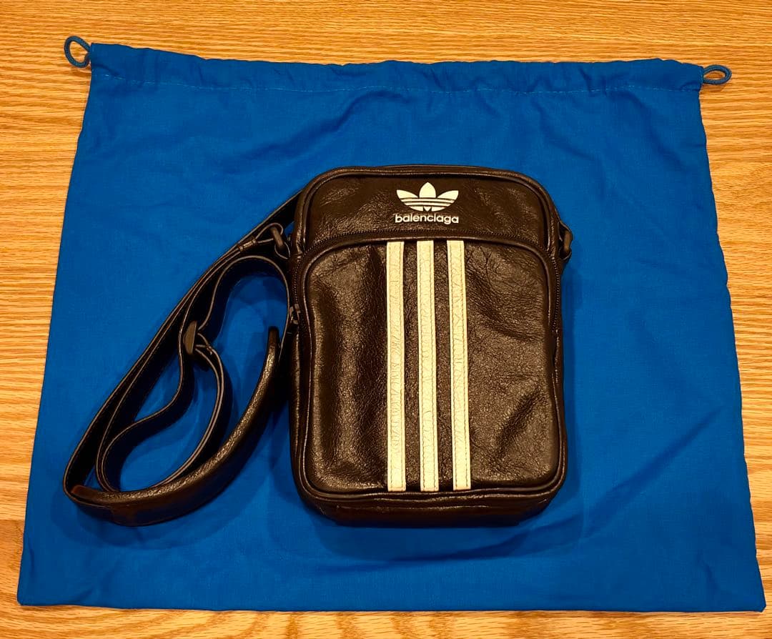 BALENCIAGA × Adidasコラボ ショルダーバッグ　未使用