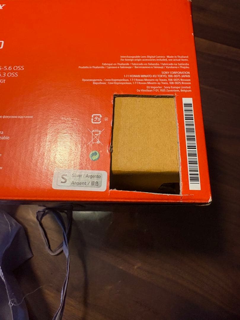 スタッフページ‼️SONY α6400 シルバーモデルEマウント純正