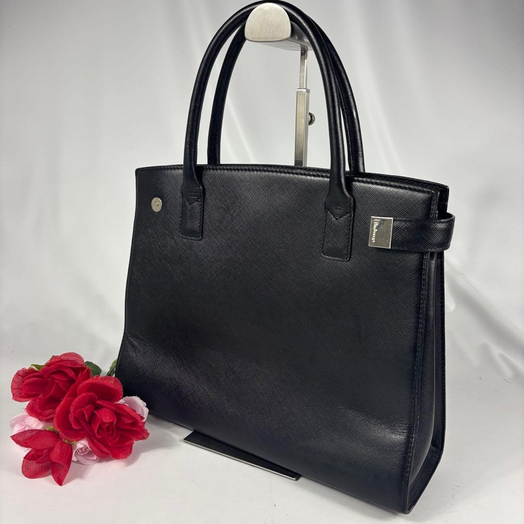 Burberry‘s フォーマルバッグ　ビジネスバッグ　レザー　ブラック