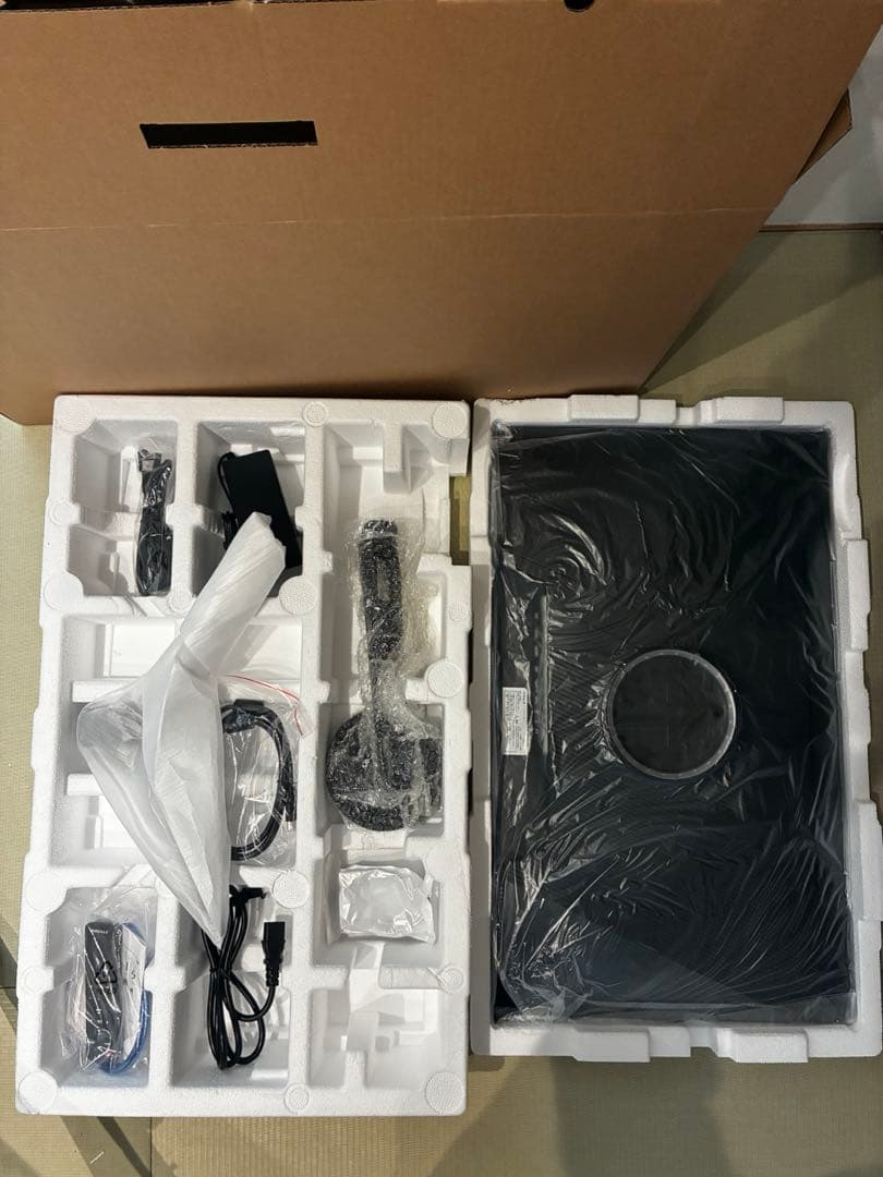 【新品！お買い得！】4K 144Hz ゲーミングモニター HDMI2